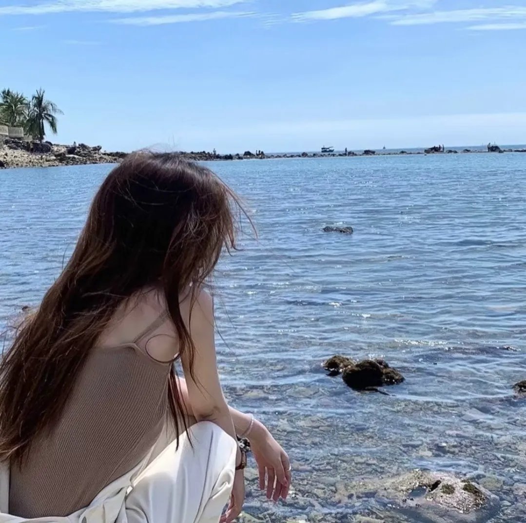 女导与强盗